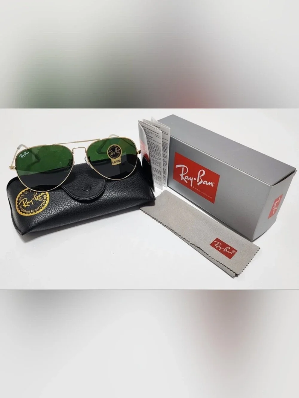 New With Box 62mm Ray-Ban Aviator Gold Frames Green Lenses G-15 Lens RB3026